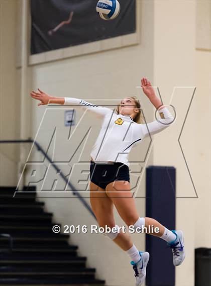 Thumbnail 2 in Del Oro @ Oak Ridge photogallery.