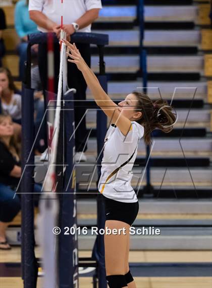 Thumbnail 1 in Del Oro @ Oak Ridge photogallery.