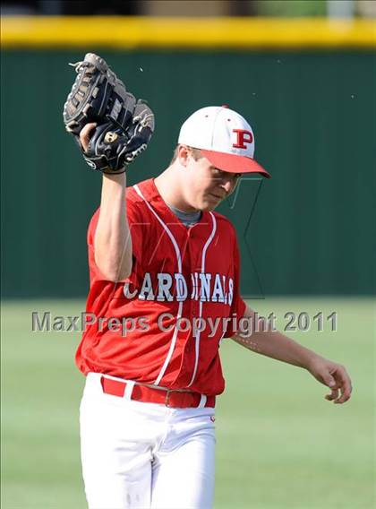 Thumbnail 1 in Pottsboro vs Paradise (2A Region 2 Area Playoffs) photogallery.