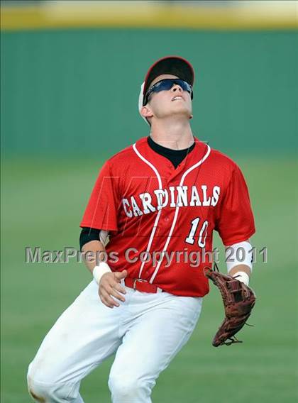 Thumbnail 3 in Pottsboro vs Paradise (2A Region 2 Area Playoffs) photogallery.