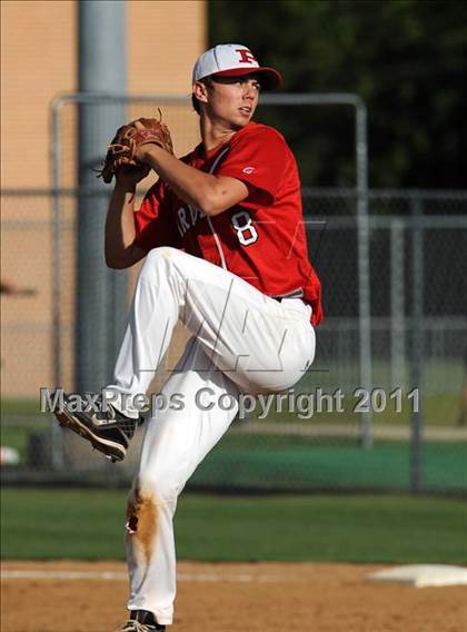Thumbnail 3 in Pottsboro vs Paradise (2A Region 2 Area Playoffs) photogallery.