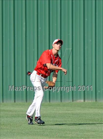 Thumbnail 1 in Pottsboro vs Paradise (2A Region 2 Area Playoffs) photogallery.