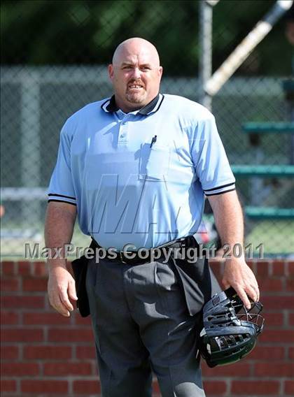 Thumbnail 3 in Pottsboro vs Paradise (2A Region 2 Area Playoffs) photogallery.