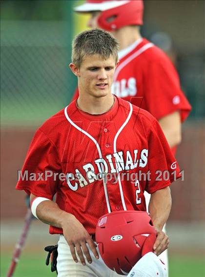 Thumbnail 3 in Pottsboro vs Paradise (2A Region 2 Area Playoffs) photogallery.