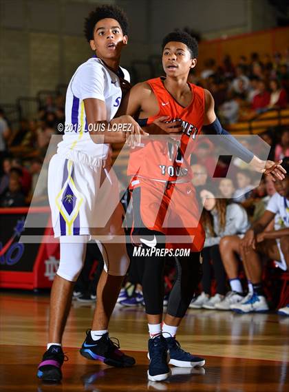 Thumbnail 1 in St. Augustine vs. Whitney Young (Nike Extravaganza) photogallery.