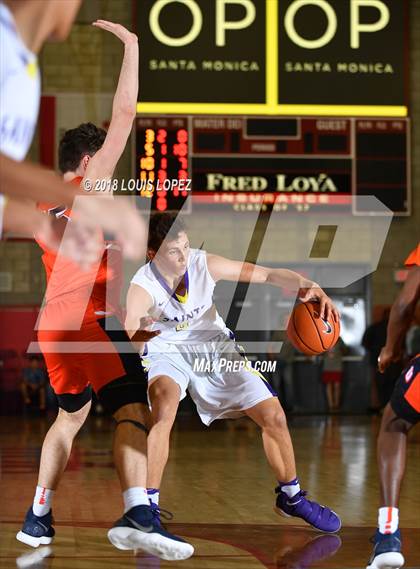 Thumbnail 1 in St. Augustine vs. Whitney Young (Nike Extravaganza) photogallery.