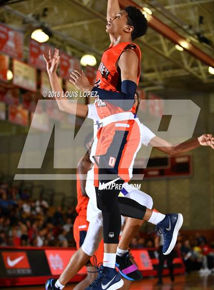 Thumbnail 2 in St. Augustine vs. Whitney Young (Nike Extravaganza) photogallery.