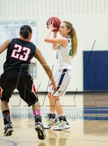 Thumbnail 3 in Heritage vs Woodgrove (Dulles District Semifinal) photogallery.