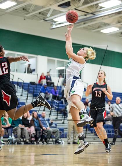 Thumbnail 2 in Heritage vs Woodgrove (Dulles District Semifinal) photogallery.