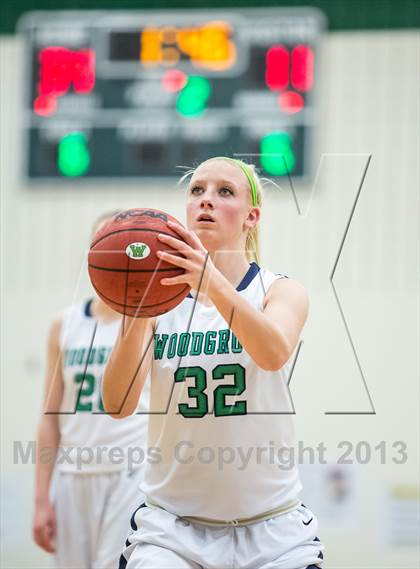 Thumbnail 3 in Heritage vs Woodgrove (Dulles District Semifinal) photogallery.