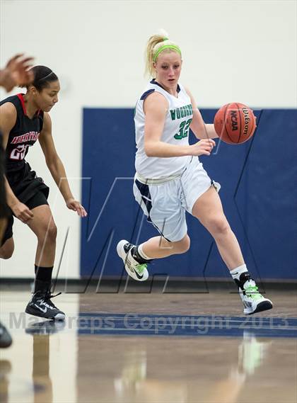 Thumbnail 2 in Heritage vs Woodgrove (Dulles District Semifinal) photogallery.