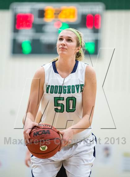 Thumbnail 2 in Heritage vs Woodgrove (Dulles District Semifinal) photogallery.