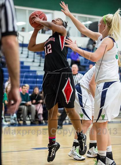 Thumbnail 2 in Heritage vs Woodgrove (Dulles District Semifinal) photogallery.