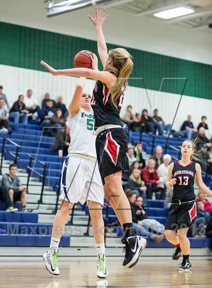 Thumbnail 2 in Heritage vs Woodgrove (Dulles District Semifinal) photogallery.