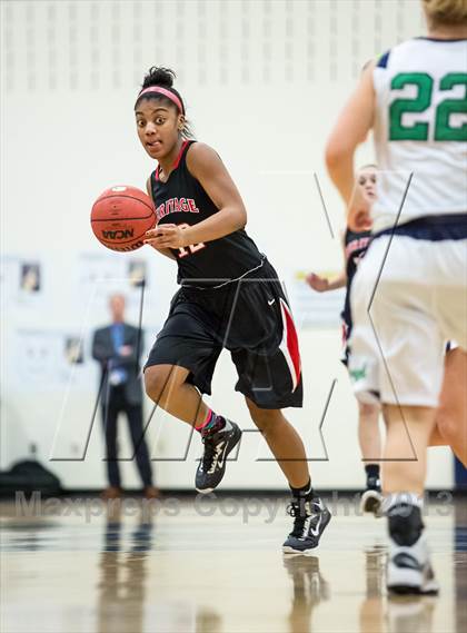 Thumbnail 2 in Heritage vs Woodgrove (Dulles District Semifinal) photogallery.