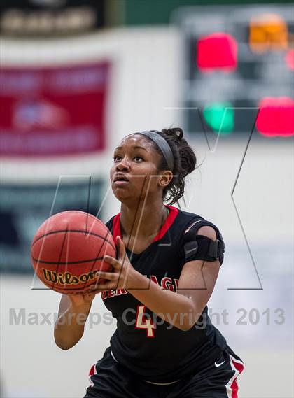 Thumbnail 3 in Heritage vs Woodgrove (Dulles District Semifinal) photogallery.