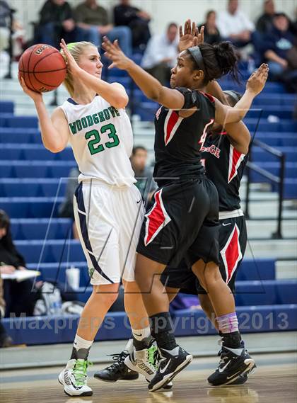 Thumbnail 2 in Heritage vs Woodgrove (Dulles District Semifinal) photogallery.