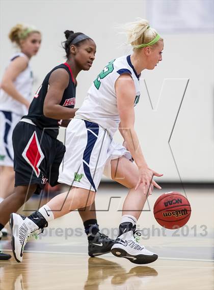Thumbnail 3 in Heritage vs Woodgrove (Dulles District Semifinal) photogallery.