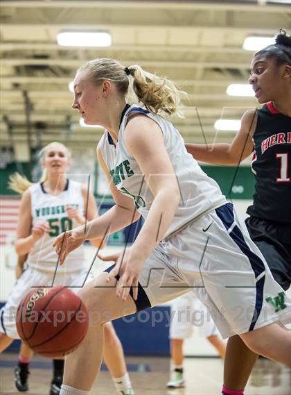 Thumbnail 3 in Heritage vs Woodgrove (Dulles District Semifinal) photogallery.