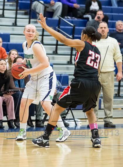 Thumbnail 2 in Heritage vs Woodgrove (Dulles District Semifinal) photogallery.