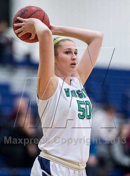 Thumbnail 1 in Heritage vs Woodgrove (Dulles District Semifinal) photogallery.