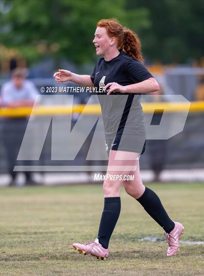 Thumbnail 3 in Franklin Academy vs Clinton (NCHSAA 2A - Fourth Round) photogallery.