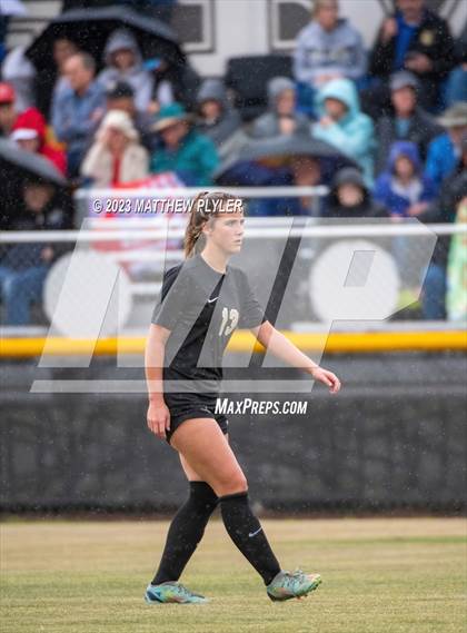 Thumbnail 1 in Franklin Academy vs Clinton (NCHSAA 2A - Fourth Round) photogallery.