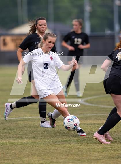 Thumbnail 2 in Franklin Academy vs Clinton (NCHSAA 2A - Fourth Round) photogallery.