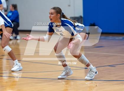 Thumbnail 1 in JV: Roncalli @ Indianapolis Bishop Chatard photogallery.