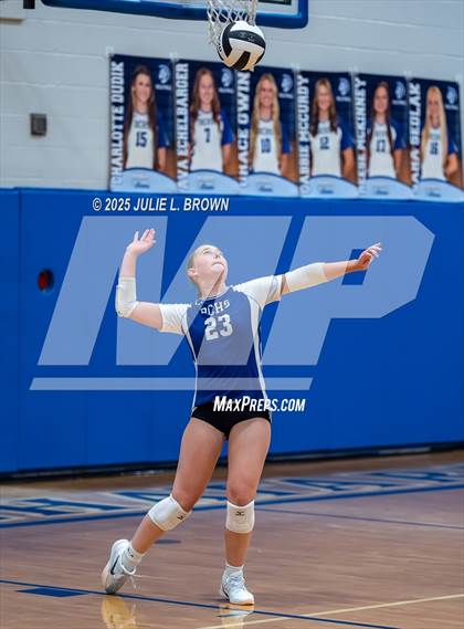 Thumbnail 3 in JV: Roncalli @ Indianapolis Bishop Chatard photogallery.