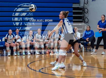 Thumbnail 2 in JV: Roncalli @ Indianapolis Bishop Chatard photogallery.