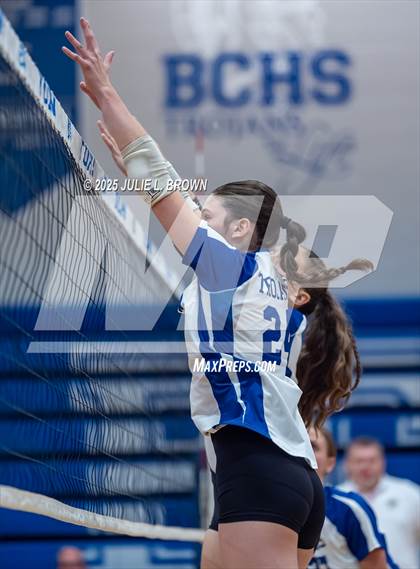 Thumbnail 1 in JV: Roncalli @ Indianapolis Bishop Chatard photogallery.