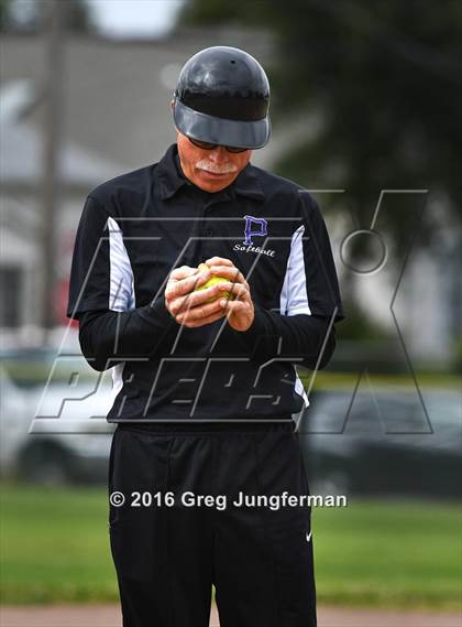 Thumbnail 3 in Petaluma vs Livermore (CIF NCS   Playoff) photogallery.