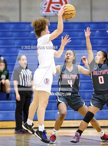 Thumbnail 2 in Hanford @ Buchanan photogallery.