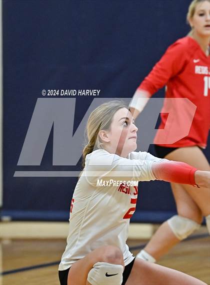 Thumbnail 3 in Regis Jesuit vs Monarch photogallery.