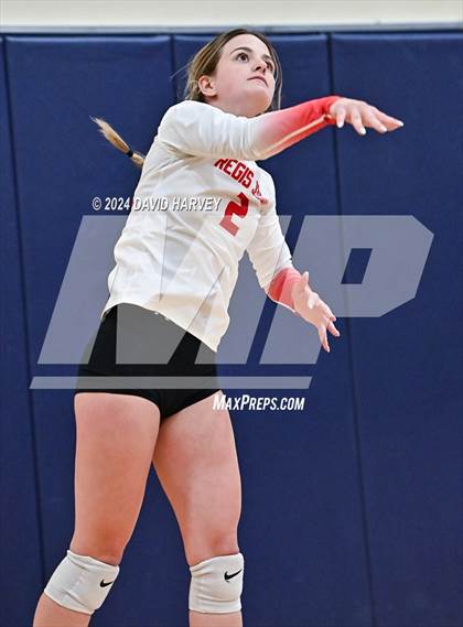 Thumbnail 3 in Regis Jesuit vs Monarch photogallery.