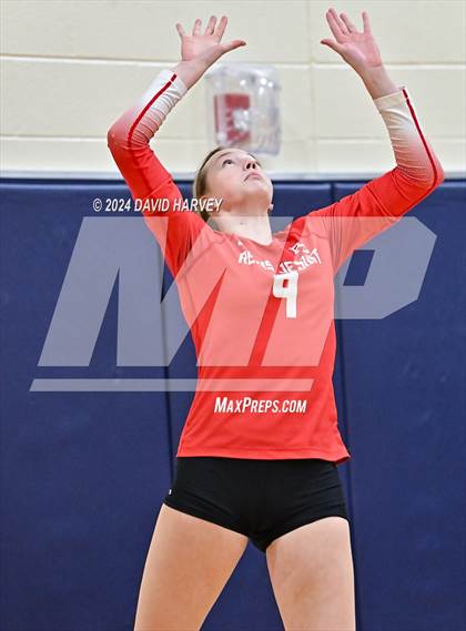 Thumbnail 3 in Regis Jesuit vs Monarch photogallery.