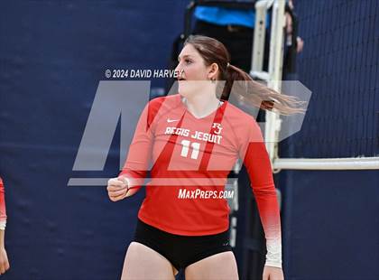Thumbnail 1 in Regis Jesuit vs Monarch photogallery.