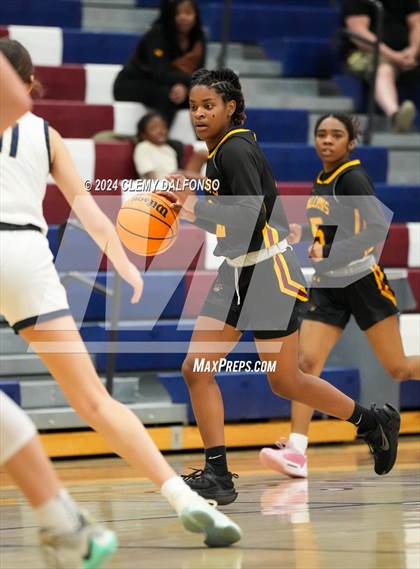 Thumbnail 2 in Sierra vs Evergreen (Dakota Ridge High School) photogallery.