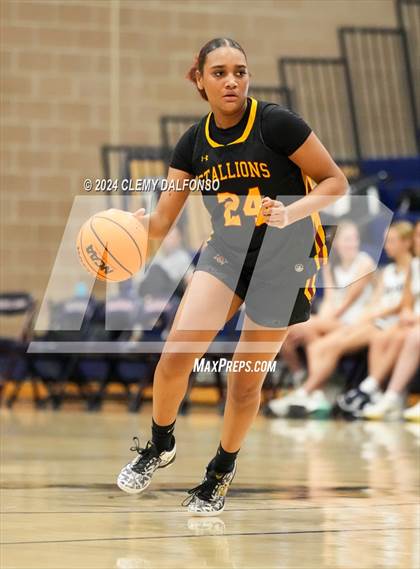 Thumbnail 2 in Sierra vs Evergreen (Dakota Ridge High School) photogallery.