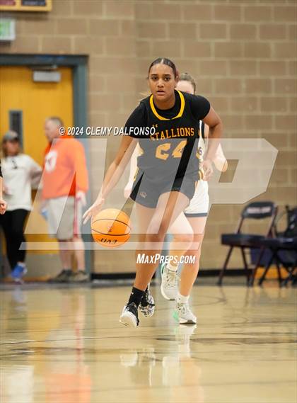 Thumbnail 3 in Sierra vs Evergreen (Dakota Ridge High School) photogallery.