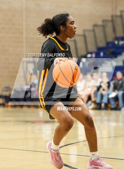 Thumbnail 1 in Sierra vs Evergreen (Dakota Ridge High School) photogallery.