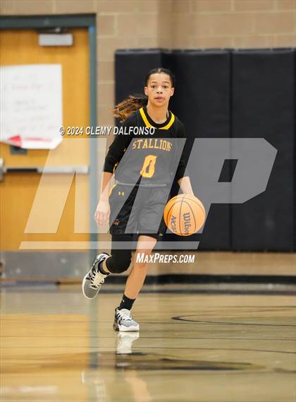 Thumbnail 3 in Sierra vs Evergreen (Dakota Ridge High School) photogallery.