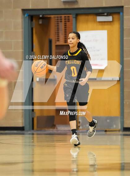 Thumbnail 2 in Sierra vs Evergreen (Dakota Ridge High School) photogallery.
