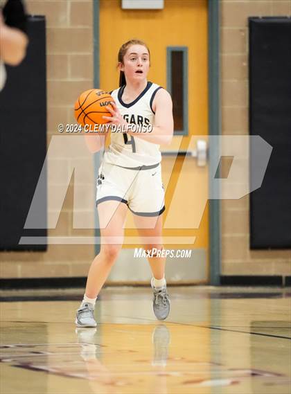 Thumbnail 2 in Sierra vs Evergreen (Dakota Ridge High School) photogallery.