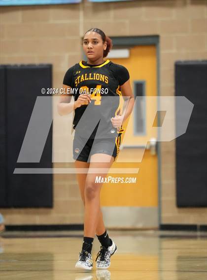 Thumbnail 1 in Sierra vs Evergreen (Dakota Ridge High School) photogallery.