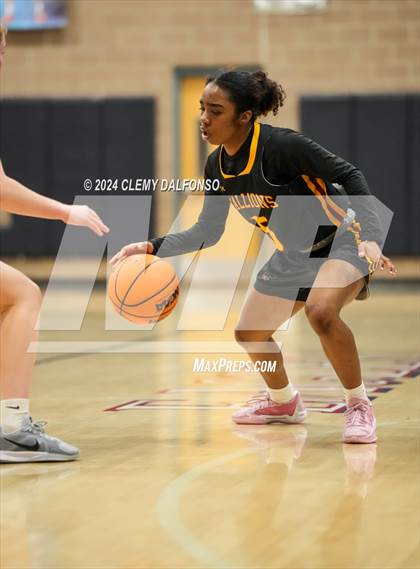 Thumbnail 3 in Sierra vs Evergreen (Dakota Ridge High School) photogallery.