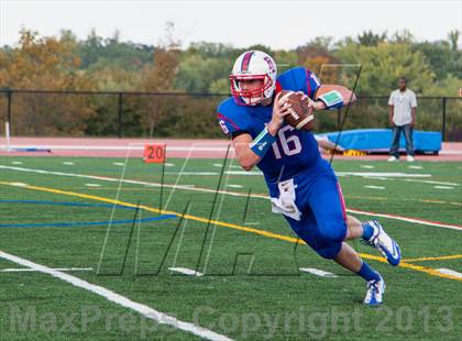 Thumbnail 1 in Bishop O'Connell @ DeMatha photogallery.
