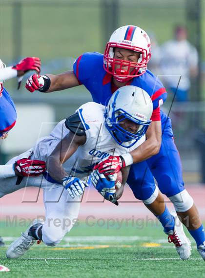 Thumbnail 2 in Bishop O'Connell @ DeMatha photogallery.
