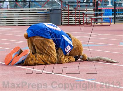 Thumbnail 1 in Bishop O'Connell @ DeMatha photogallery.